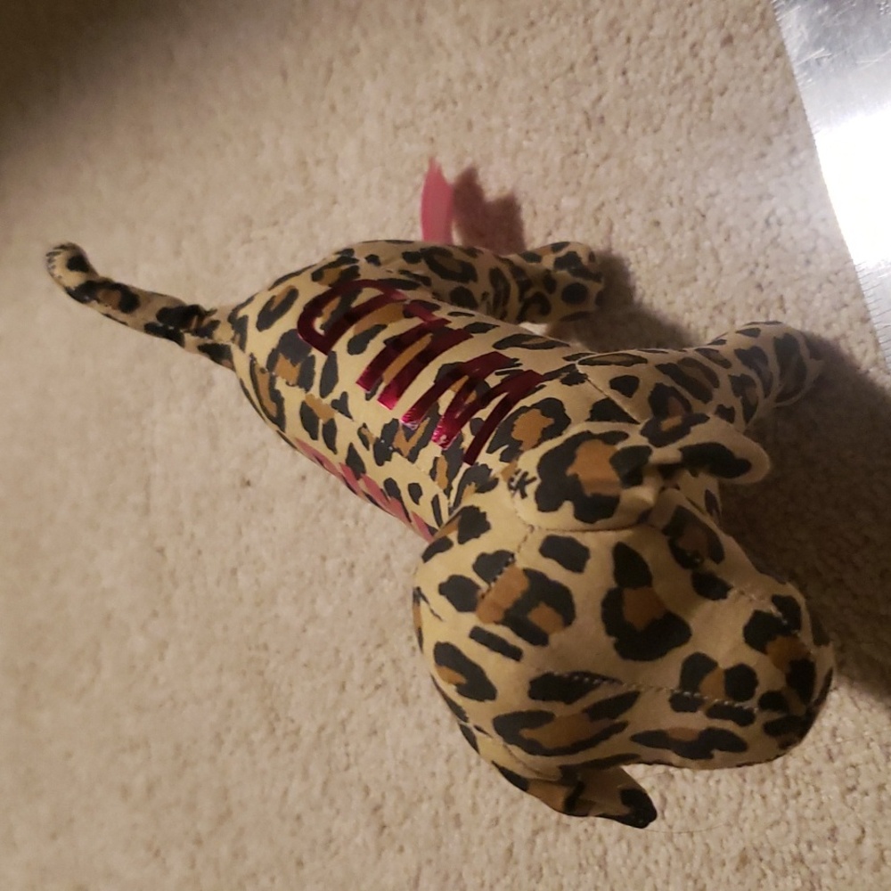 Pink Victoria Secret dog leopard print